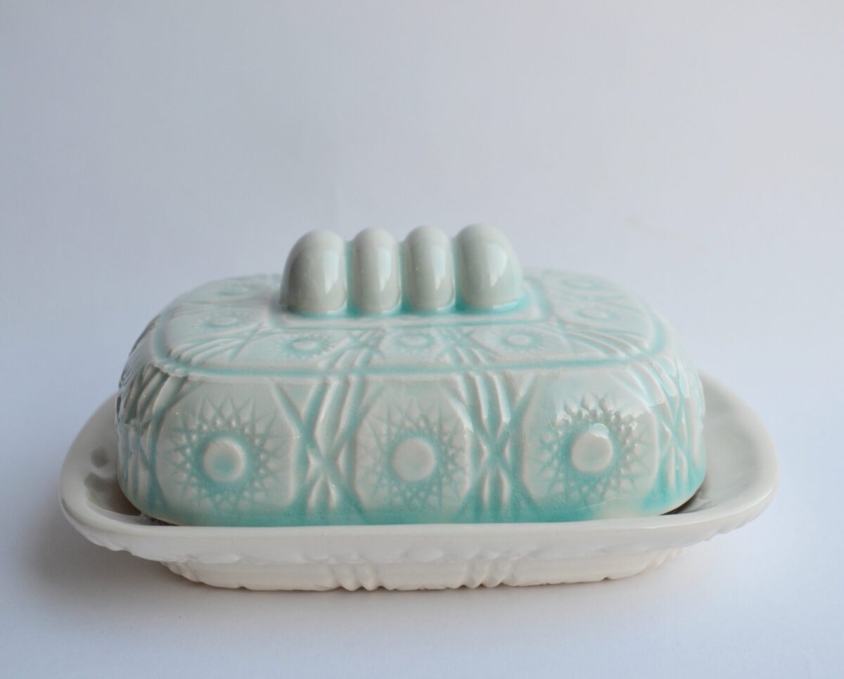 Ceramic butter dish