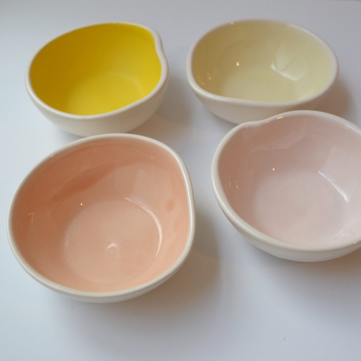 Reshaped bowl, set of 4