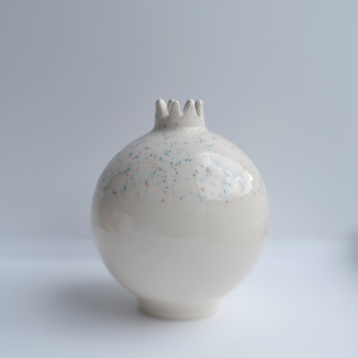 Pomegranate vase - Image 4